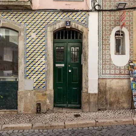 Guestready - Modern Near Alcântara Scenic View * Lisboa